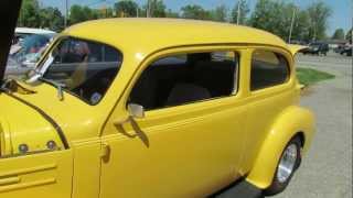 1937 Oldsmobile 2 Door Sedan