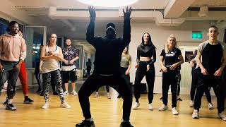 L.A.X - Gwara Gwara  (BADDEST VERSION )Afro Basic Workshop / by C.J.Kay / #gwaragwara #shaku #zanku