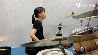 Drum kid 妞妞架子鼓打奏，点歌的人，很棒