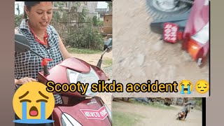 scooty sikda accident vayo 😭😭https://youtube.com/@sitalshrestha9169?si=ZaO655heB6GiN3Ub