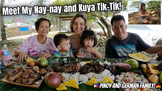 My German and Filipino Family Enjoyed Simple Lunch Together at the beach of Palawan!