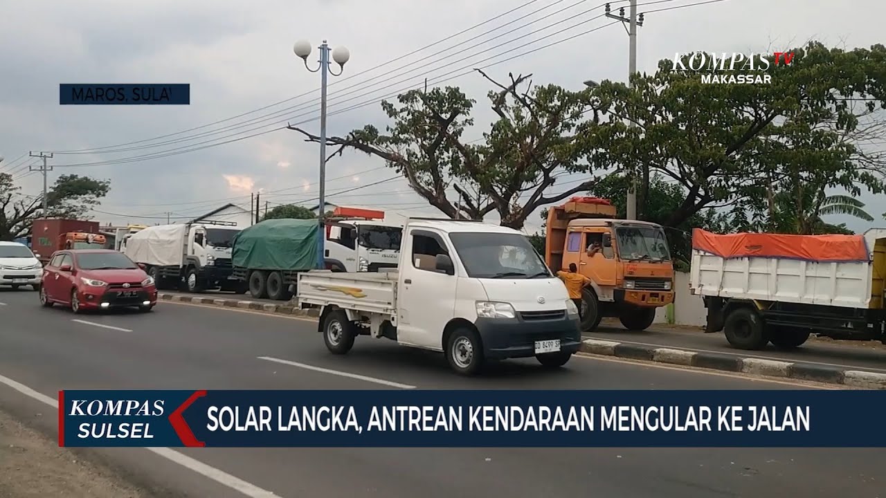 Solar Langka, Antrean Kendaraan Mengular Ke Jalan - YouTube