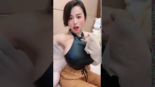 tikok#一眼初恋 #抖音热门 #美女车模 #极品中的极品#sexy girl