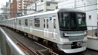 東京メトロ日比谷線中目黒駅に入線する13000系13101F当駅止まり