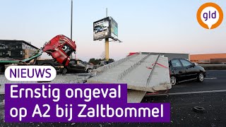 Betonplaten vallen van een vrachtwagen en komen terecht op auto's