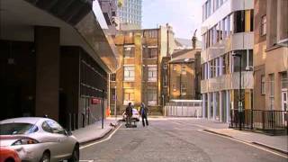 The IT Crowd - The Robot