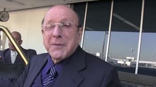 Clive Davis Reveals He's Bisexual at 80 - Splash News | Splash News TV | Splash News TV