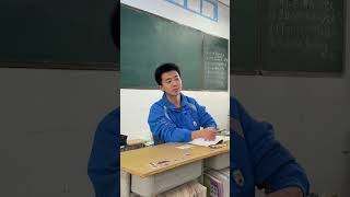 当好久不见的同桌突然出现时… 学生时代 那些难以忘记的同桌 @抖音小助手 @DOU+小助手