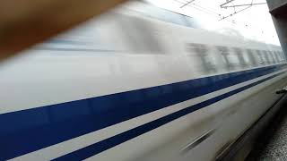 阪急 水無瀬駅 東海道新幹線新幹線N700a こだま？高速通過!!