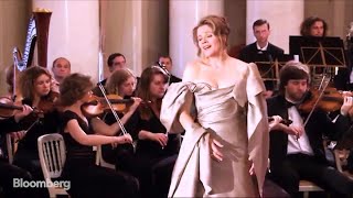 Opera Star Renee Fleming on Declining Attendance for Opera