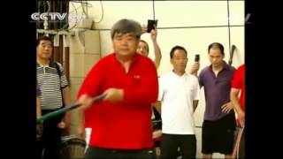 Wuhan residents thrill with giant spinning top