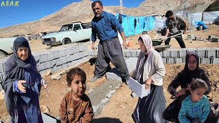 Building a beautiful house for Belqis and her family by engineer Khalifa and Hadi😍🧱