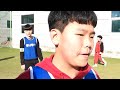 꿈나무 스포츠 축구대회 즐거운 축구 경기 구경하세요.