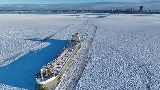 Day 3 Manitoulin a Great Lakes freighter Stuck on Lake Erie Getting unstuck