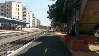 19408 from Varanasi to Ahmedabad || HONKING Ahmedabad Express || MPS VATVA || NWR