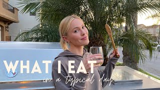 What I Eat | A Typical Day | Cassie Randolph