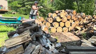 Champion 25 ton splitter in action at the Pirate Palace