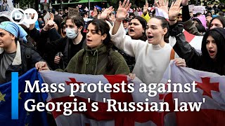 Georgian parliament passes 'foreign influence' law despite mass protests | DW News