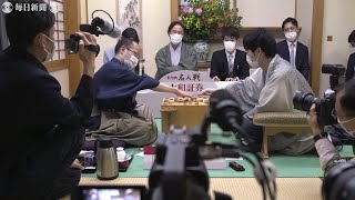 渡辺明名人が初防衛　4勝1敗で斎藤慎太郎八段降す