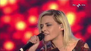 Irene Grandi   La cometa di Halley   Sanremo 2010   HD