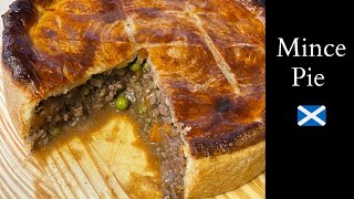 Deep Fill Minced Beef & Vegetable Pie | Easy recipe :)