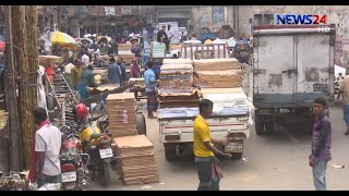 প্রশাসন ও কর্তৃপক্ষের সামনেই শুল্কমুক্ত কাগজ, কাপড়সহ নানা অবৈধ পণ্যে সয়লাব হচ্ছে বাজার 10Feb.20