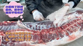 今天猪肉摊来个硬茬，大姨买30斤猪肉把华哥怼蒙了，看着真吓人#pork #猪肉 #玖叔vlog#华哥猪肉#玖叔猪肉#豬肉