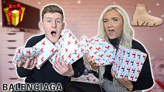 £3000 PRESENT SWAP w/GIRLFRIEND!! (WHAT WE GOT EACHOTHER FOR CHRISTMAS 2020)