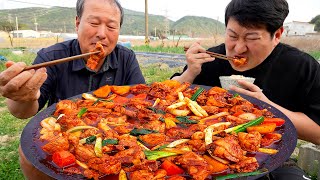 Samdoritang! Braised spicy chicken with pork belly - Mukbang eating show