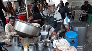 Lahori Nashta | Bao G Murgh Chanay Lohari Gate | Anda Chana | Chickpea Stew | Pakistani Street Food|