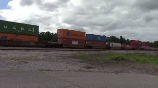 Railfanning On A Cloudy Sunday In Crewe VA Plus WFRX Ex BNSF NS 4252 NS 4110 NS 4045 And NS DPU Powe