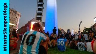 El adiós a Diego Maradona en el mítico Obelisco de Buenos Aires, donde se reúnen miles de hinchas
