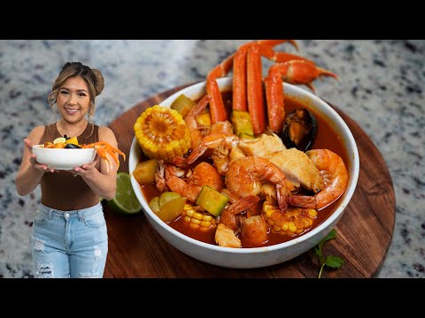 Recipe for Sopa de Mariscos (seafood soup).