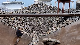 Barge unloading pebbles process. Smooth flow | First plank | Relaxing video