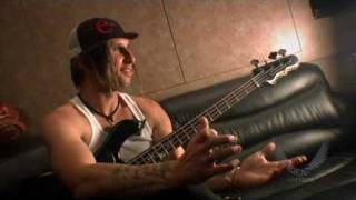 Dean Guitars Artist Spotlight: Eric Bass of Shinedown