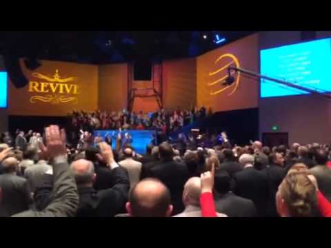 Who S Report Revive Bott 2014 Apostolic Live Videos
