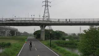 新月橋板橋河濱自行車道騎車