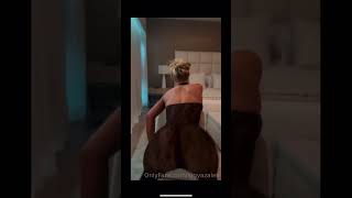 Iggy azalea twerking making it clap!