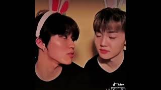 he becomes so flirty when its come to doyoung #treasure #jeongwoo #doyoung #shorts #shortvideo