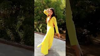 Garam mizaz rajau #bhojpuri #song #bhojpurisong #dance #shilpiraj #shortvideo #shortsviral 🔥❤️😀😂🔥🥰🫰🫰