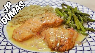 Salmon With Beurre Blanc Sauce