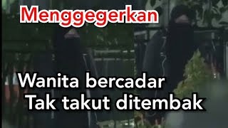 Viral | Wanita bercadar | tak takut ditembak | menggegerkan | Demo | didepan gedung Bawaslu | 22 Mei