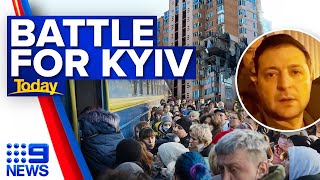 Over 120,000 Ukrainians flee as Russian forces close in on Kyiv | 9 News Australia