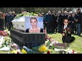 Rip actor Scarlett Johansson, Johny Depp burst into tears at the funeral.