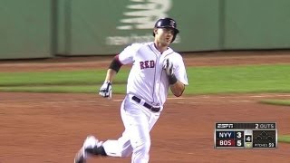 Middlebrooks launches a solo homer to right