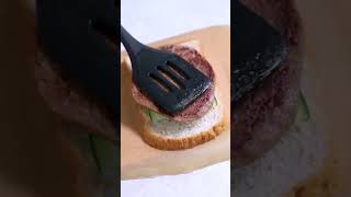 【0188】牛排三明治 Steak sandwich