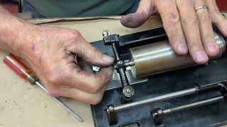 890.  Adjusting the Edison Standard phonograph 60 degree bearings