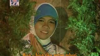 Pipit  Yuniar - Ya Salam [Official Music Video]