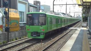 京王8000系8713F　明大前駅発車