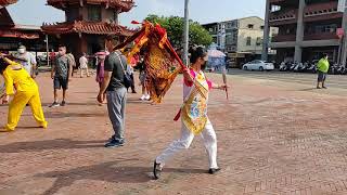 太子女乩持令旗參禮～新營太子宮進香團（慈元宮）